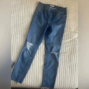 Madewell dark wash 9” mid-rise skinny jeans size 29 raw hem ankles